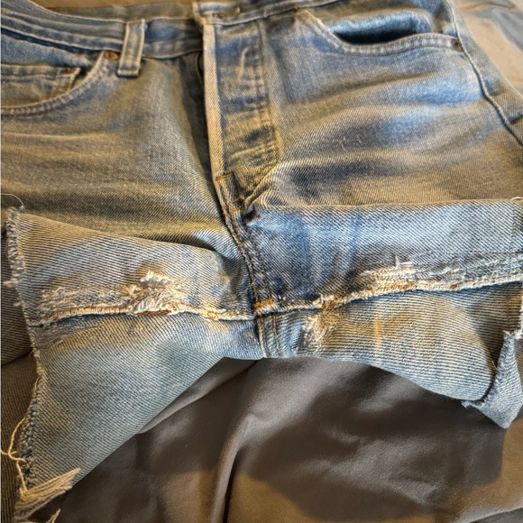 Vintage Levi’s 501 selvedge jean shorts Tag 28 Fit 24 - Picture 9 of 9